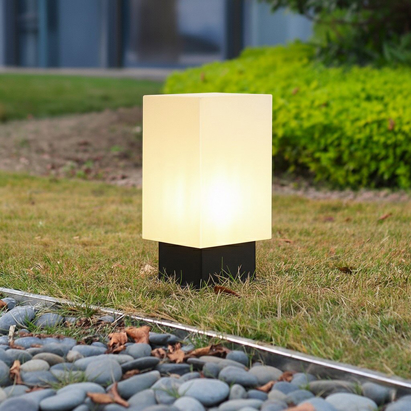 Lampada da terra luminosa per  - Outdoor Lighting And Decor recensione e prezzo
